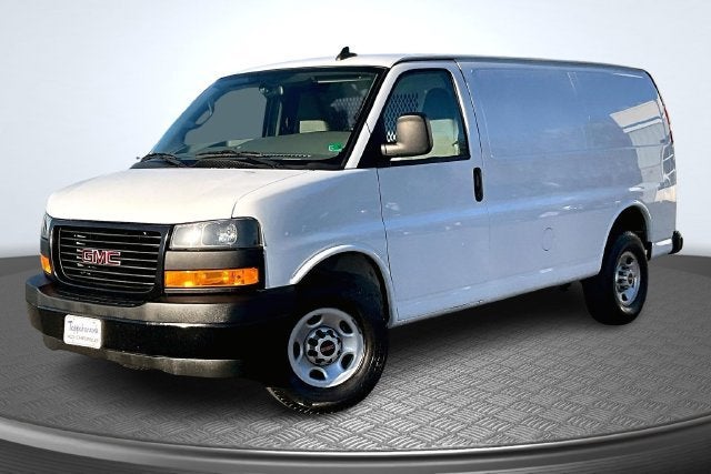 2023 GMC Savana Cargo 3500