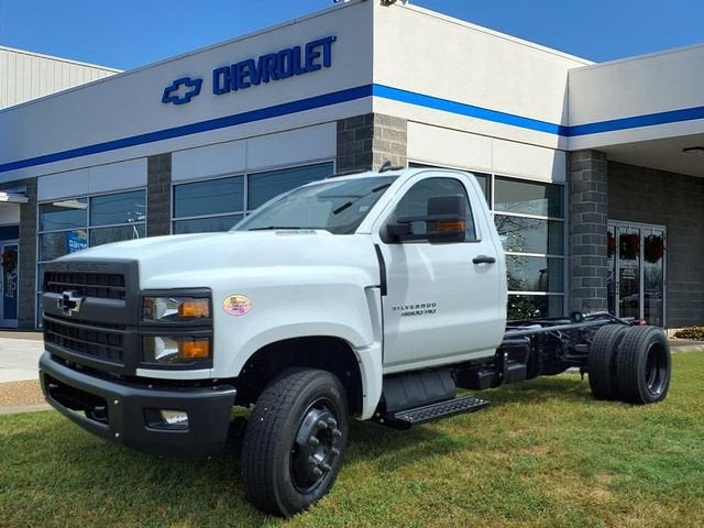 2025 Chevrolet Silverado 4500 HD